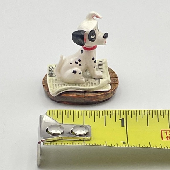 Vintage 1990s Tiny Kingdom Disney Patch 101 Dalmatians Mini Figurine 1.125" Dog - Picture 2 of 7